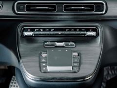 Mercedes-Benz V-Class V 300 L Long Wheelbase Luxury Edition - ფოტო 13