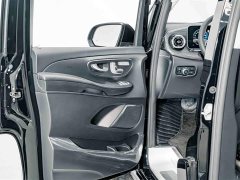 Mercedes-Benz V-Class V 300 L Long Wheelbase Luxury Edition - ფოტო 17