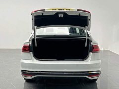 Volkswagen Bora 200TSI DSG Comfort Pro - ფოტო 10