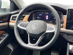 Volkswagen Bora 200TSI DSG Comfort Pro - ფოტო 18