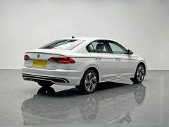 Volkswagen Bora 200TSI DSG Comfort Pro - ფოტო 6