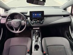 Toyota Corolla Hybrid 1.8H E-CVT Leading Edition - ფოტო 10