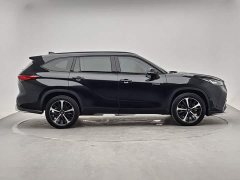 Toyota Crown Land Cruiser Crown Venza 2.5L HEV AWD Premium - ფოტო 2