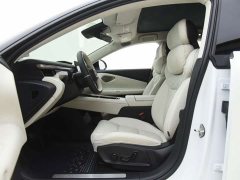 Lynk & Co Geely Lynk & Co 10 240 AWD Ultra - ფოტო 6