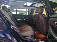 BMW 3 Series 325Li M Sport Night Edition Package - ფოტო 13