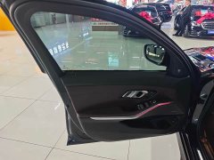 BMW 3 Series 325Li M Sport Night Edition Package - ფოტო 4