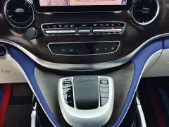 Mercedes-Benz V-Class 2022 V 260 Navigator Edition - ფოტო 14