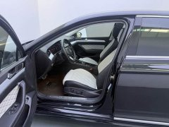 Volkswagen Magotan 2 Million Units Commemorative Edition 330TSI DSG Luxury - ფოტო 10