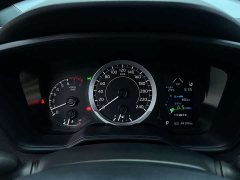Toyota Corolla 1.8L CVT Luxury - ფოტო 8