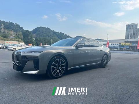 2024 BMW 7 Series 735Li M Sport Package