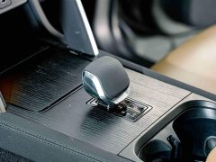 Land Rover Discovery Sport Luxury Custom Edition - ფოტო 15