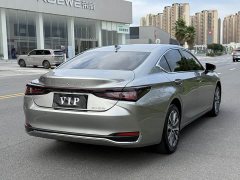 Lexus ES 200 Premium Edition - ფოტო 5