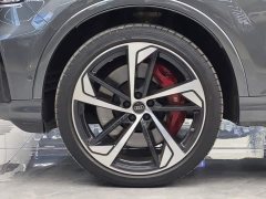 Audi SQ7 4.0 TFSI Midnight Knight Edition - ფოტო 4