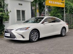 Lexus ES 2021 260 Excellence Edition - ფოტო 1