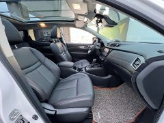 Nissan Qashqai 2.0L CVT XV Premium Luxury - ფოტო 16