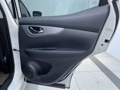 Nissan Qashqai 2.0L CVT XV Premium Luxury - ფოტო 17