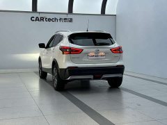 Nissan Qashqai 2.0L CVT XV Premium Luxury - ფოტო 2