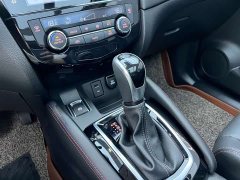 Nissan Qashqai 2.0L CVT XV Premium Luxury - ფოტო 9