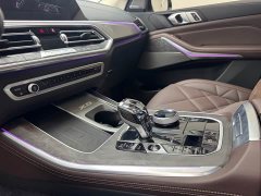 BMW X5 2022 xDrive 30Li Luxury M Sport Package - ფოტო 17