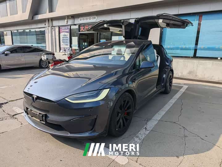 Tesla Model X Tri-Motor All-Wheel Drive Plaid