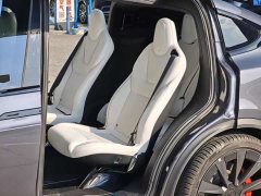 Tesla Model X Tri-Motor All-Wheel Drive Plaid - ფოტო 7