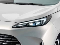 Buick GL8 New Energy Lusang Respect Edition - ფოტო 4