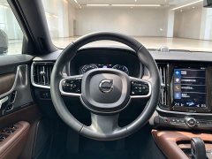 Volvo V90 Cross Country B5 AWD Inscription - ფოტო 14