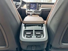 Volvo V90 Cross Country B5 AWD Inscription - ფოტო 17