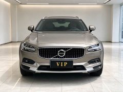Volvo V90 Cross Country B5 AWD Inscription - ფოტო 2