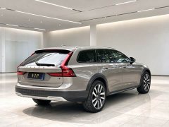 Volvo V90 Cross Country B5 AWD Inscription - ფოტო 4