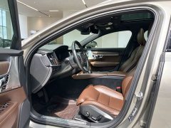 Volvo V90 Cross Country B5 AWD Inscription - ფოტო 9