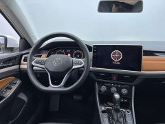 Volkswagen Bora 200TSI DSG Comfort Pro - ფოტო 18
