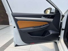 Volkswagen Bora 200TSI DSG Comfort Pro - ფოტო 9
