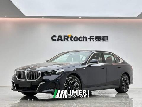 2025 BMW 5 Series 530Li Luxury M Sport Package