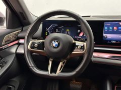 BMW 5 Series 530Li Luxury M Sport Package - ფოტო 12