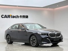 BMW 5 Series 530Li Luxury M Sport Package - ფოტო 6