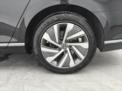 Volkswagen Magotan PHEV 2022 GTE Luxury - ფოტო 11