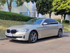BMW 5 Series 530Li Premier Luxury Package - ფოტო 1