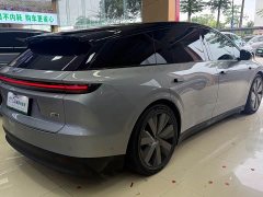 Li Auto i6 Four-Wheel Drive Standard Edition - ფოტო 4