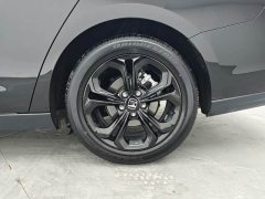 Honda Accord Sport Series 260TURBO Luxury - ფოტო 11