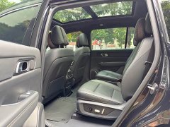 Li Auto ONE Extended Range 6-Seater - ფოტო 17
