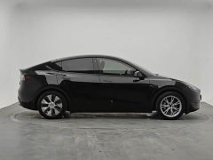 Tesla Model Y 2022 Facelift Rear-Wheel Drive - ფოტო 4