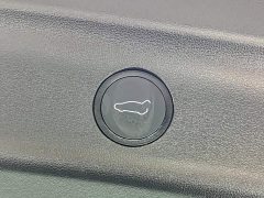Tesla Model Y 2022 Facelift Long Range All-Wheel Drive - ფოტო 13