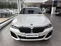 BMW 5 Series 525Li M Sport Package - ფოტო 2