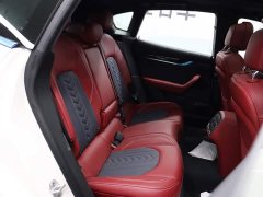 Maserati Levante 2024 2.0T GT Ultima - ფოტო 15