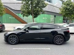 Tesla Model 3 Rear-Wheel Drive - ფოტო 4