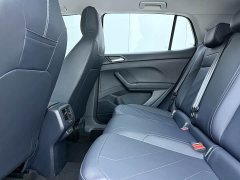 Volkswagen Touareg 2026 Sharp 300TSI Sharp Enjoy Edition - ფოტო 10