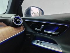 Mercedes-Benz GLC Facelift GLC 300 L 4MATIC Dynamic 5-Seater - ფოტო 16