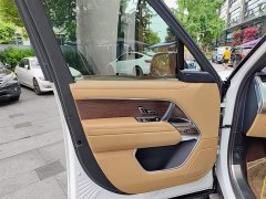 Land Rover Range Rover 3.0L V6 400PS Grand Jubilee Extended Wheelbase - ფოტო 6