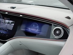 Mercedes-Benz EQS SUV 500 4MATIC - ფოტო 17